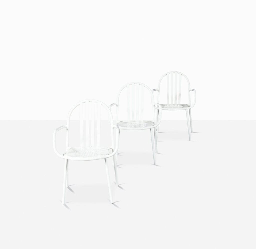 View full screen - View 1 of Lot 129. Suite de trois fauteuils.