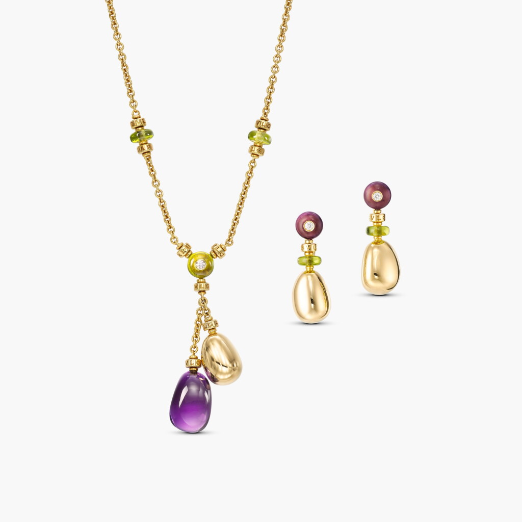 View full screen - View 1 of Lot 1337. Gold, Amethyst, Tourmaline and Diamond Demi-Parure | 寶格麗 | K金 配 紫水晶 配 碧璽 及 鑽石 項鏈 及 耳墜 套裝.