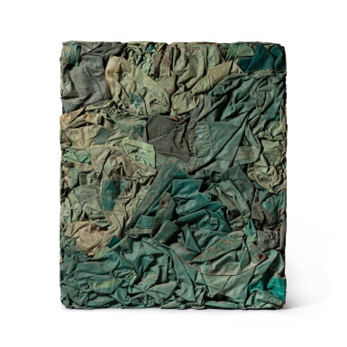View full screen - View 1 of Lot 223. Compression de toiles vertes.