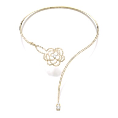 View full screen - View 1 of Lot 597. DIAMOND NECKLACE.