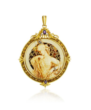 View full screen - View 1 of Lot 19. Pendentif ivoire, écaille de tortue, améthystes et diamants | Ivory, tortoiseshell, amethyst and diamond pendant.