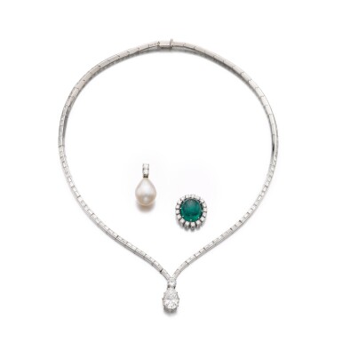 View full screen - View 1 of Lot 253. Emerald, natural pearl and diamond pendant necklace | 祖母綠、天然珍珠及鑽石吊墜項鏈.
