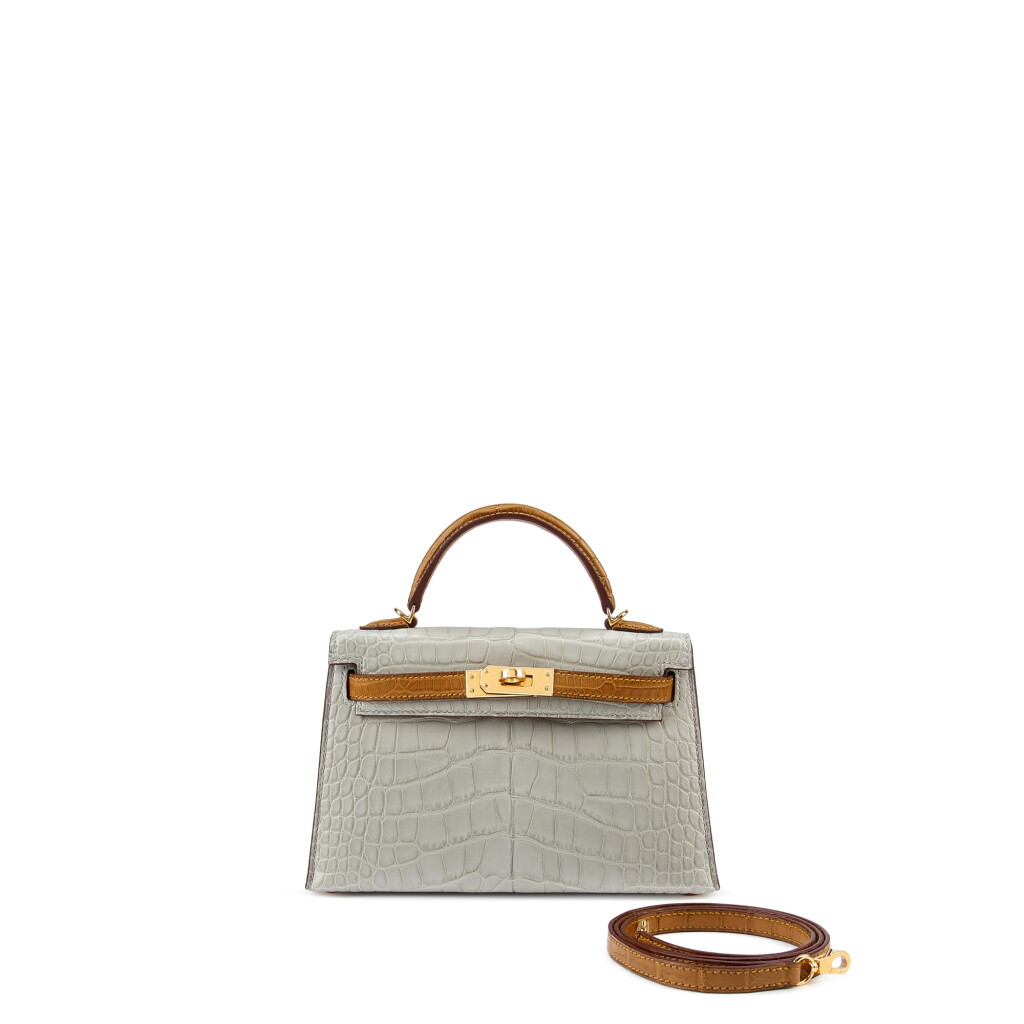 View full screen - View 1 of Lot 7703. Gris Perle and Kraft Matte Alligator Mini Kelly II 20 HSS Gold Hardware, 2021.