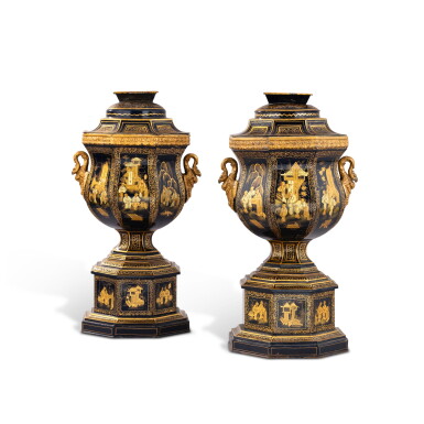 View full screen - View 1 of Lot 279. A pair of painted and gilt-metal covered urns, mid 19th century | Paire d'urnes couvertes en tole peinte noire et or, milieu du XIXe siècle.