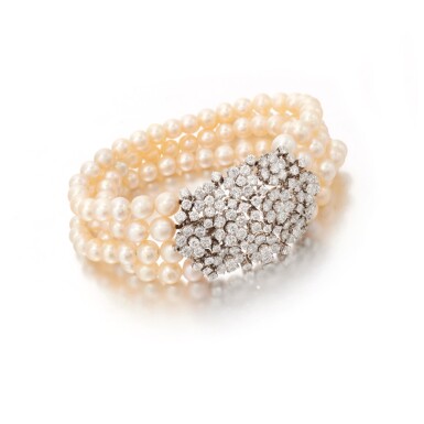 View full screen - View 1 of Lot 31. Natural pearl and diamond bracelet (Bracciale con perle naturali e diamanti).