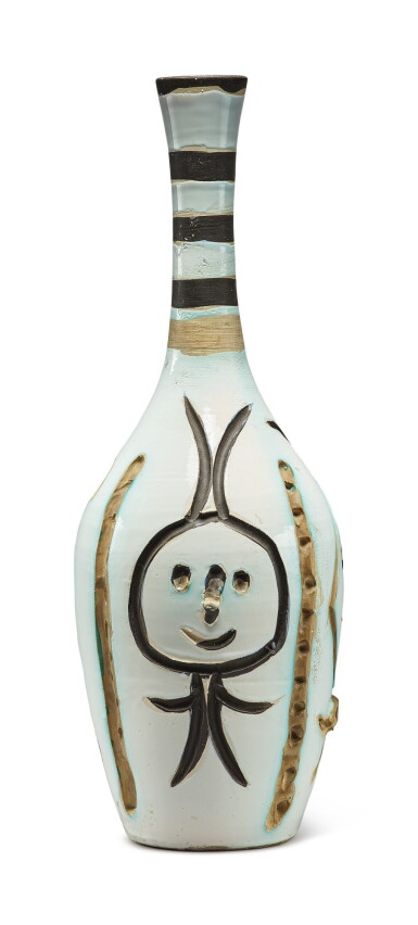 View full screen - View 1 of Lot 32. PABLO PICASSO | BOUTEILLE GRAVÉE (A. R. 249).