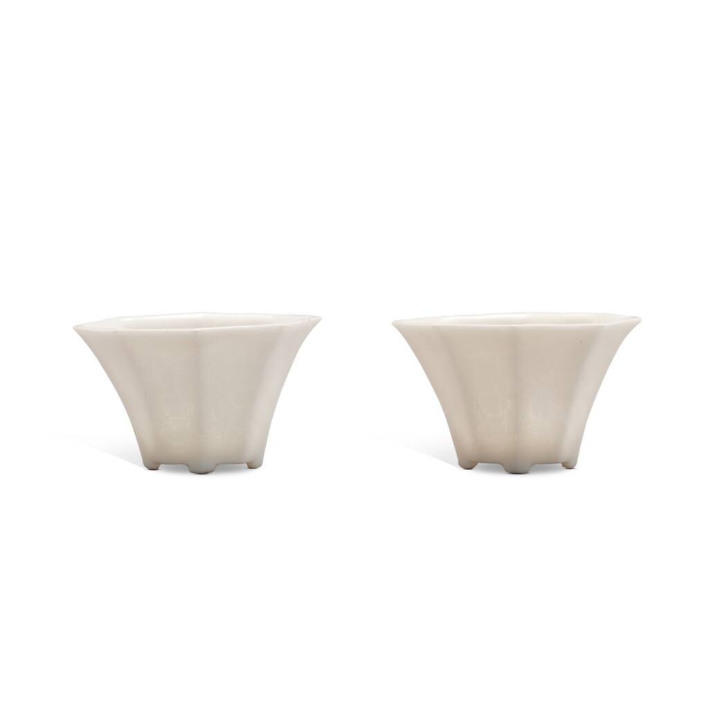 View full screen - View 1 of Lot 3303. A pair of blanc-de-Chine incised 'horse' cups, Qing dynasty, 19th century | 清十九世紀 德化白釉暗刻八駿圖小盃一對.