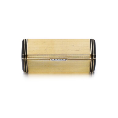 View full screen - View 1 of Lot 100. Etui à cigarette émail et or | Enamel and gold cigarette case.