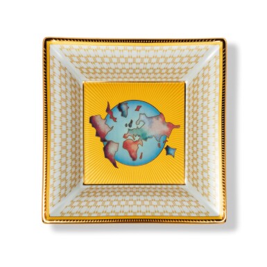 View full screen - View 1 of Lot 139. PATEK PHILIPPE | PORCELAINE DE LIMOGES VIDE POCHE 'WORLD TIME' A PORCELAIN AND ENAMEL DISH, CIRCA 2019.