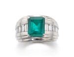 EMERALD AND DIAMOND RING