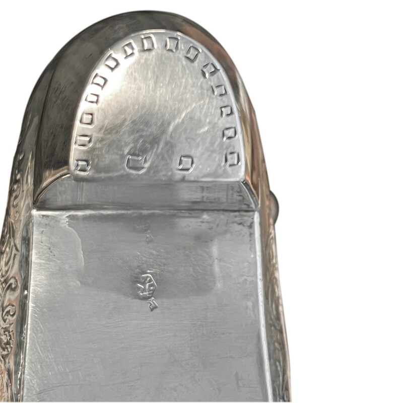 Cover image 0