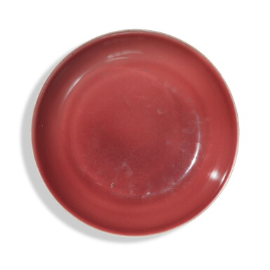 View full screen - View 1 of Lot 601. A copper-red-glazed dish, Seal mark and period of Qianlong | 清乾隆 紅釉盤 《大清乾隆年製》款.