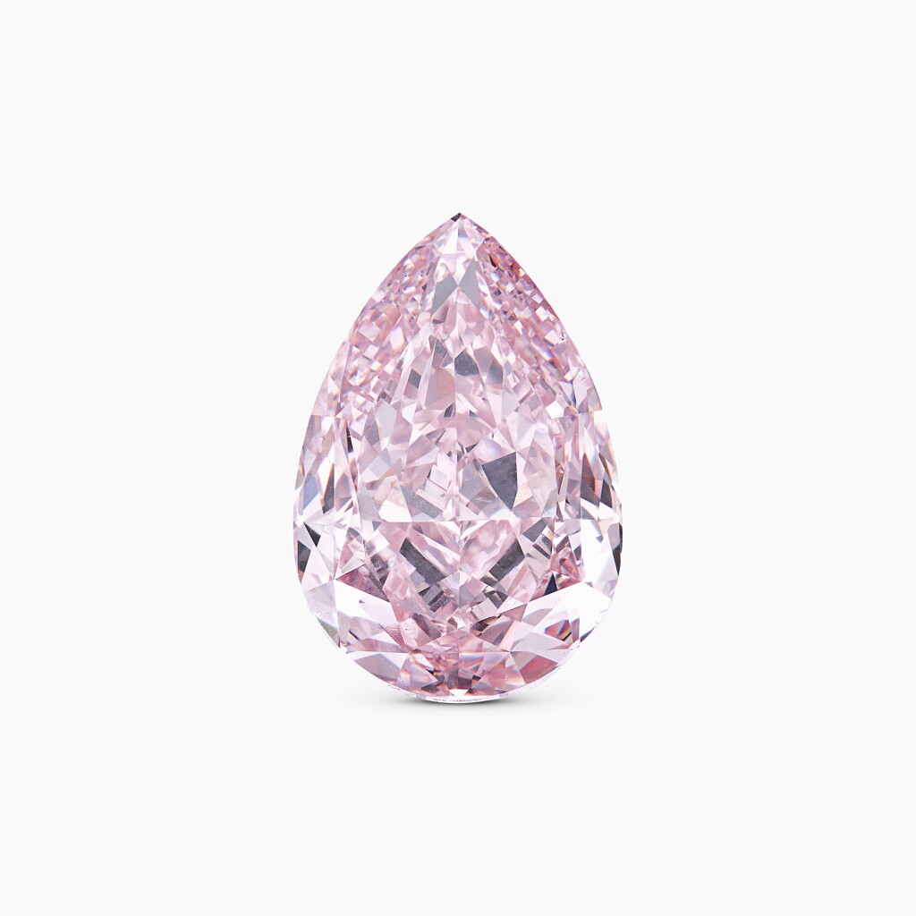 Voir en plein écran - Voir 1 du lot 611. Attractive Fancy Pink Diamond Ring 璀璨奪目 4.12克拉 彩粉紅色 內部無瑕 Type IIa 鑽石 戒指.