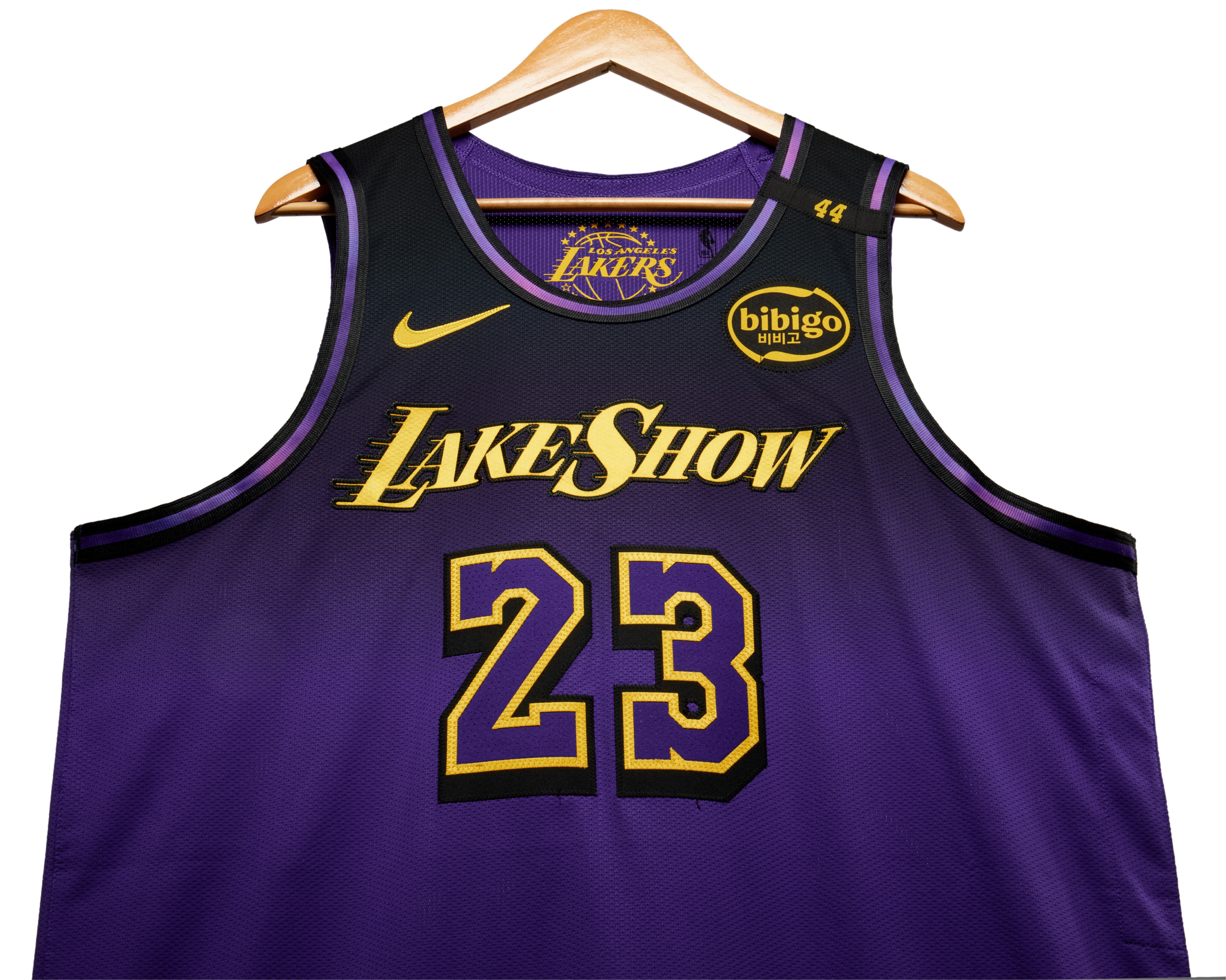 lebron james jersey dress LeBron Men's Nike Dri-FIT NBA Jersey