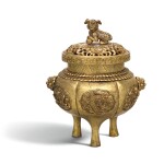 A GILT-COPPER CENSER AND COVER, QING DYNASTY, 18TH CENTURY | 清十八世紀 鎏金銅獅鈕三足熏爐