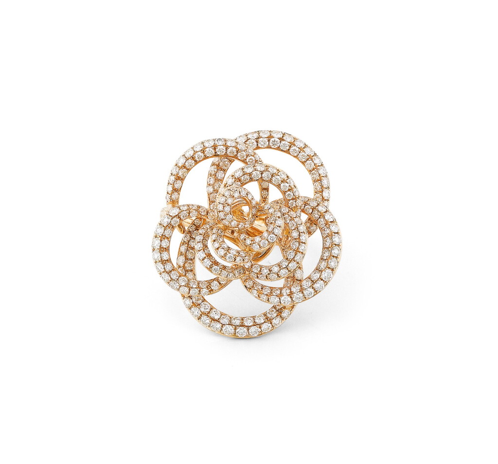 View full screen - View 1 of Lot 199. Bague diamants | Diamond ring.