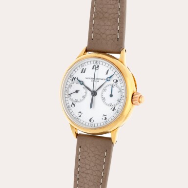 View full screen - View 1 of Lot 9. Reference 3307 | A yellow gold mono-pusher chronograph wristwatch | Made in 1927.