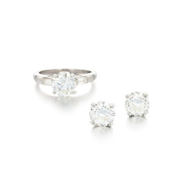 View full screen - View 1 of Lot 176. Ensemble de bijoux diamants | Set of diamond jewels.