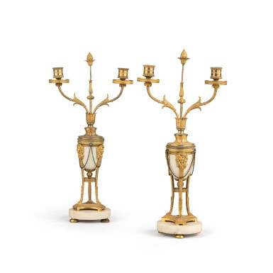 View full screen - View 1 of Lot 97. A pair of white marble and gilt bronze candelabras, probably English, mid 19th century | Paire de candélabres en marbre blanc et bronze doré, probablement anglais, milieu du XIXe siècle.