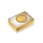 A gold-mounted mother-of-pearl snuff box, unmarked, English