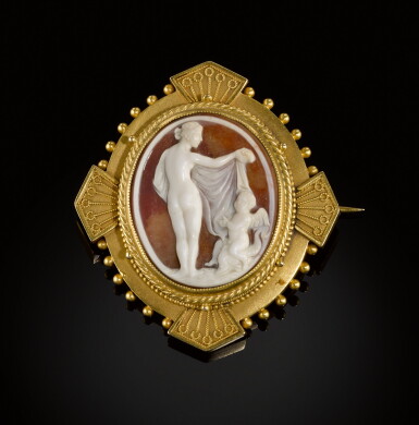 View full screen - View 1 of Lot 104. Antonio Pazzaglia (circa 1736-1815) | Italian, Rome, late 18th/ early 19th century | Cameo with Venus and Cupid.