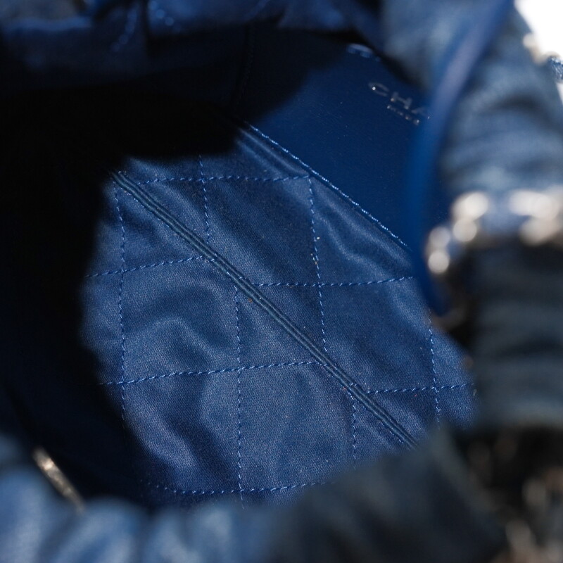 Cover image 0