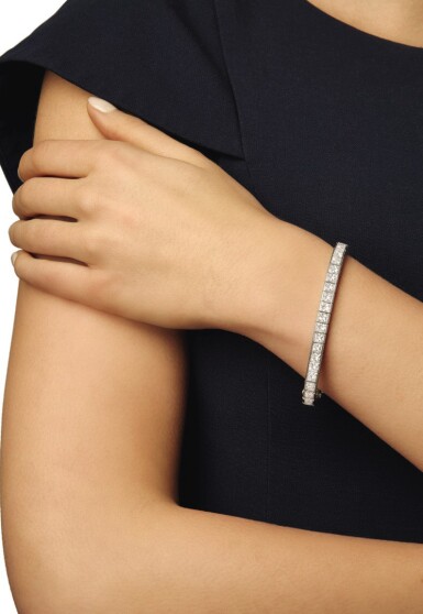 View full screen - View 1 of Lot 20. TIFFANY & CO. | DIAMOND BRACELET.