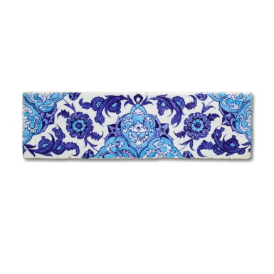 View full screen - View 1 of Lot 146. An important Iznik blue and white border tile, Turkey, circa 1530-40.