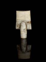 LARGE SPADE FORM