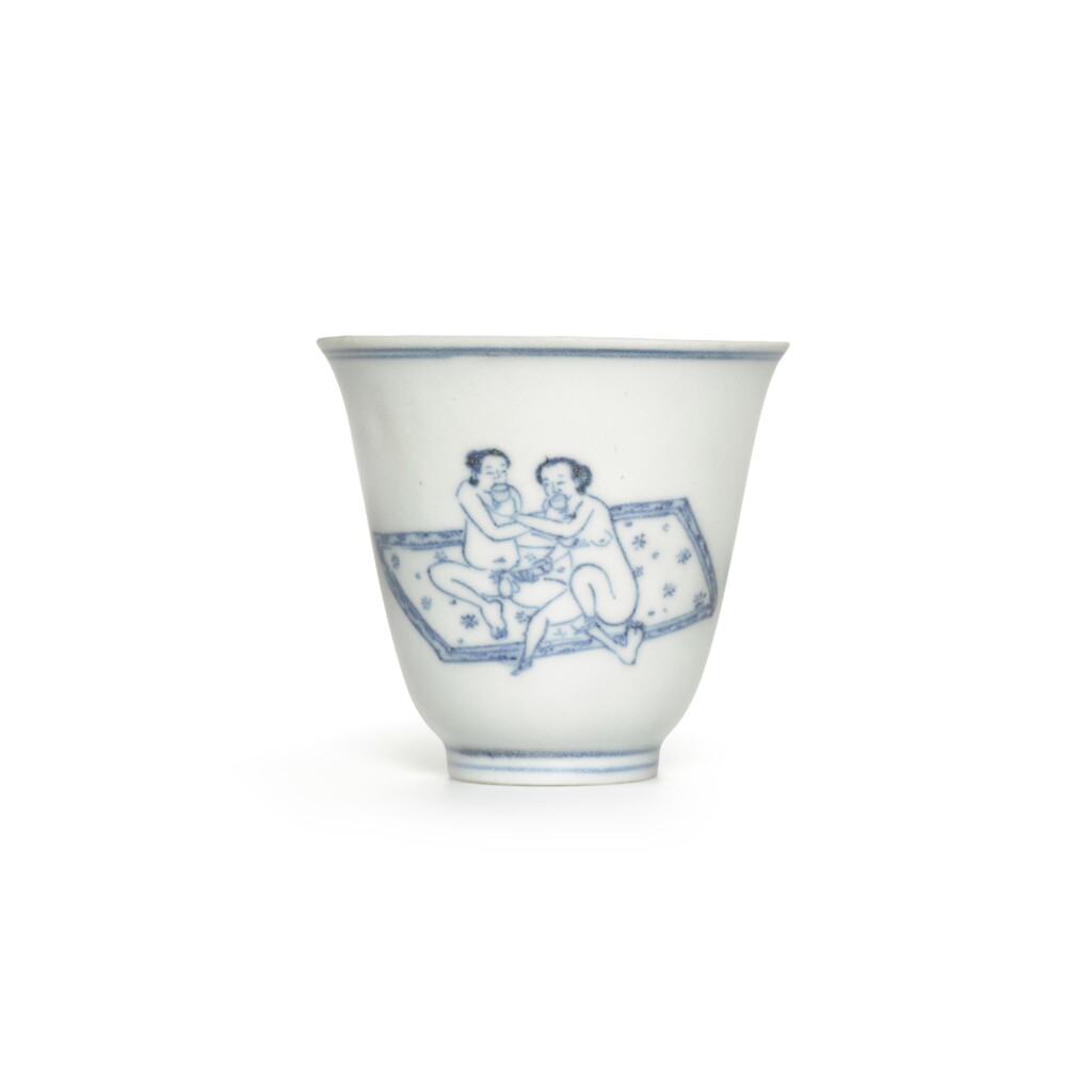 View full screen - View 1 of Lot 213. A 'Hatcher Cargo' blue and white 'erotic' cup, Ming dynasty, Chongzhen period.