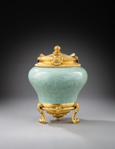 View full screen - View 1 of Lot 110. A Regence gilt-bronze mounted celadon vase, Qing dynasty, Kangxi (1662-1722), in the manner of Yuan dynasty, and circa 1720, with crowned C mark | Vase en porcelaine céladon, dynastie Qing XVII-XVIIIe siècle, époque Kangxi (1662-1722) à la manière de la dynastie Yuan du XIVe siècle, et monture de bronze doré d'époque Régence, vers 1720, au C couronné.