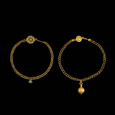 View full screen - View 1 of Lot 160. Two Roman Gold Necklaces, circa 2nd/3rd century A.D..