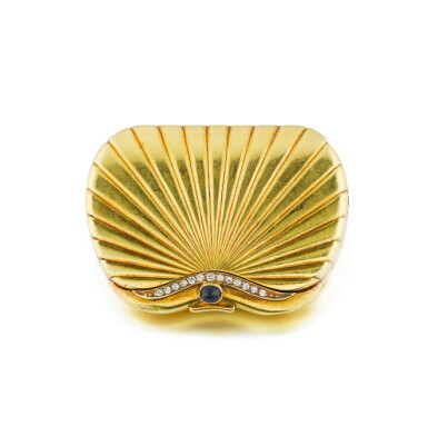 View full screen - View 1 of Lot 11. Sapphire and diamond pill box | Pilulier saphir et diamants.