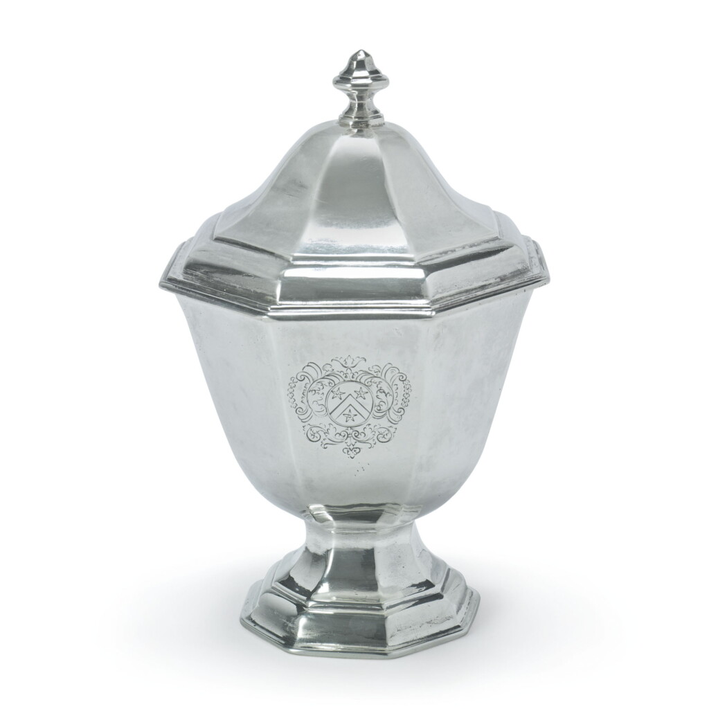 View full screen - View 1 of Lot 614. A RARE IRISH SILVER OCTAGONAL SUGAR BOWL AND COVER, MAKER'S MARK WP, DUBLIN, 1717.