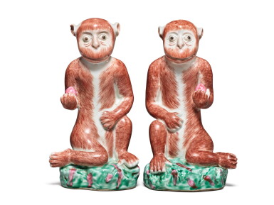 View full screen - View 1 of Lot 475. A Pair of Chinese Export Famille-rose Figures of Monkeys, 19th / 20th Century | 十九 / 二十世紀 粉彩靈猴獻壽擺件一對.