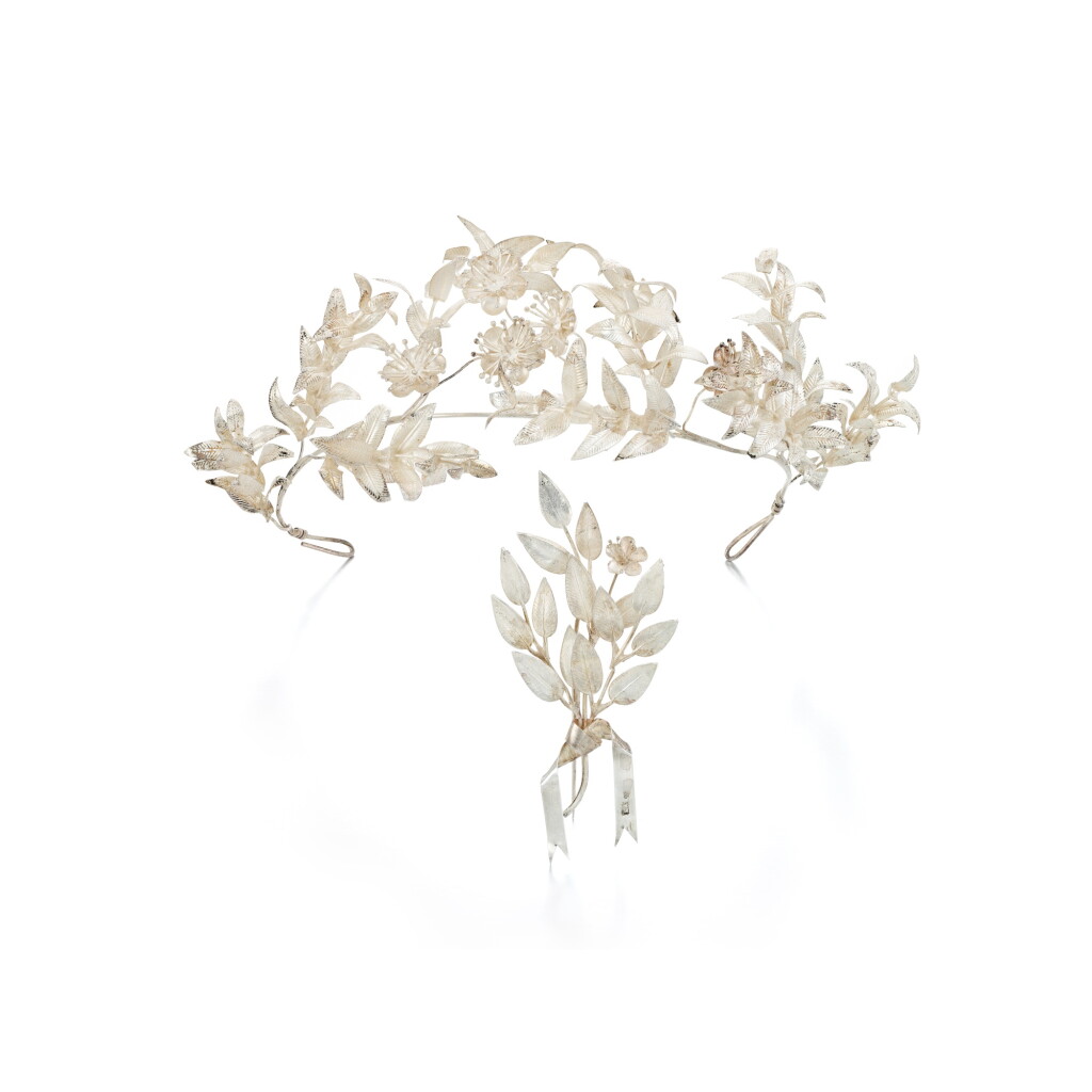 View full screen - View 1 of Lot 17. Tiara and brooch, 1910s.