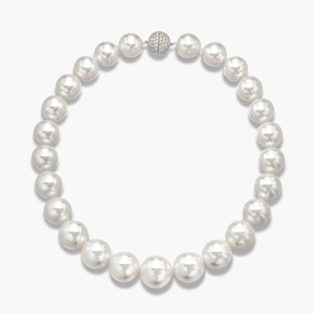 View full screen - View 1 of Lot 1722. Cultured Pearl and Diamond Necklace | 養殖珍珠 配 鑽石 項鏈.