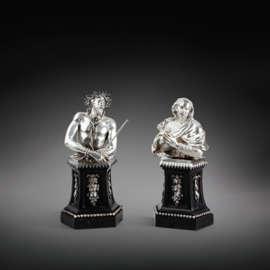 View full screen - View 1 of Lot 89. Two silver busts of Christ and the Virgin by Luigi Valadier, Rome, circa 1770 | Deux bustes en argent représentant le Christ et la Vierge par Luigi Valadier, Rome, vers 1770 .
