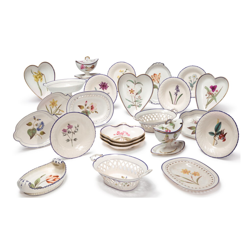 View full screen - View 1 of Lot 741. AN ASSEMBLED DAVENPORT AND ROBERT WILSON BOTANICAL PART-DESSERT SERVICE, CIRCA 1795-1801 AND CIRCA 1810.