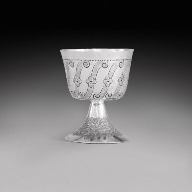 View full screen - View 1 of Lot 339. A Commonwealth silver wine cup, maker's mark ET probably for Edward Treene, London, 1653.