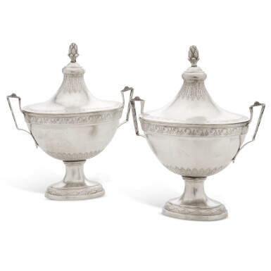 View full screen - View 1 of Lot 108. A pair of German silver soup tureens, Christian Jacob Haase, Danzig, 1801-1805.