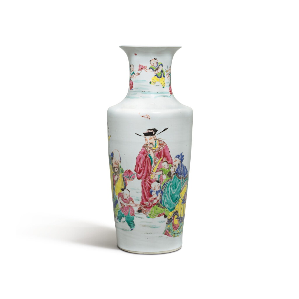 View full screen - View 1 of Lot 271. A FAMILLE-ROSE BALUSTER VASE, QING DYNASTY, YONGZHENG PERIOD | 清雍正 粉彩福祿壽三星圖瓶.