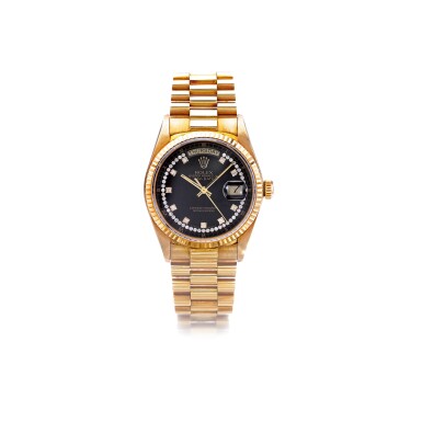 View full screen - View 1 of Lot 1058. ROLEX | REF 18038/18000 DAY-DATE, A YELLOW GOLD AUTOMATIC CENTER SECONDS WRISTWATCH WITH DAY DATE BRACELET AND BLACK DIAMOND SET DIAL, CIRCA 1986 | 勞力士 |18038/18000型號「DAY-DATE」黃金自動上鏈鍊帶腕錶備星期、日期顯示及黑色鑲鑽石錶盤,年份約1986.