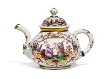 View full screen - View 1 of Lot 70. A Vienna (du Paquier) chinoiserie teapot and cover, Circa 1735.