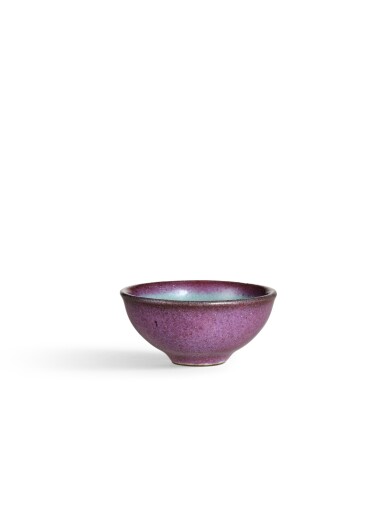View full screen - View 1 of Lot 2020. A Junyao purple and blue-glazed cup, Jin dynasty | 金 鈞窰天藍紫釉盃.