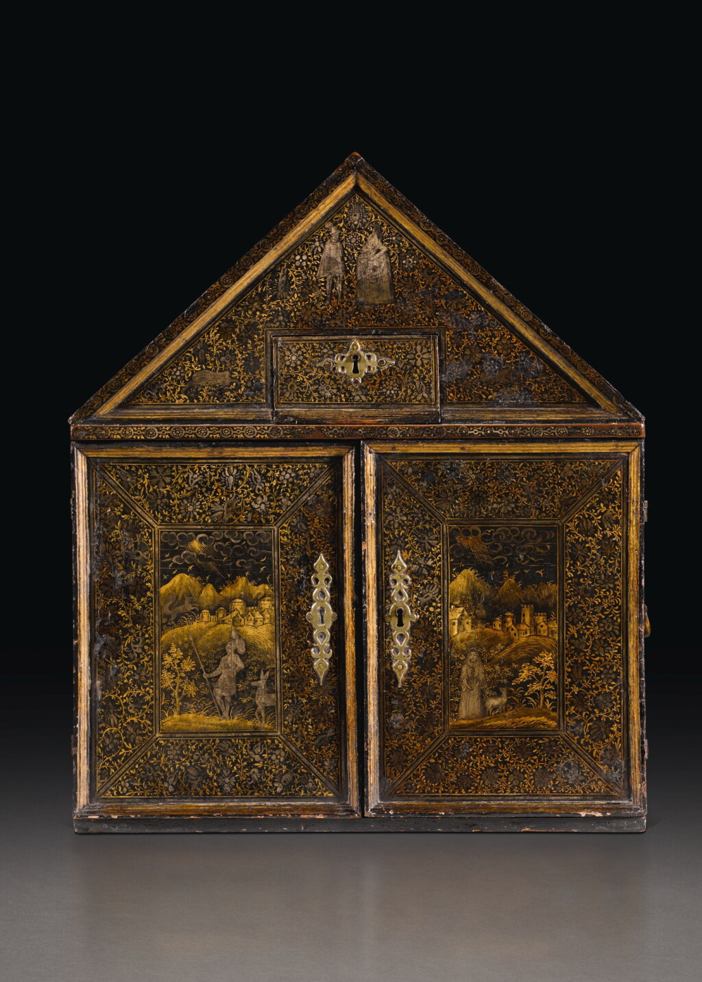 View full screen - View 1 of Lot 5. A James I black and gilt japanned table cabinet, probably London, circa 1620.