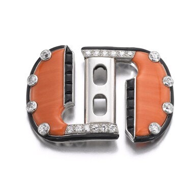 View full screen - View 1 of Lot 685. Cartier | Coral, onyx, diamond and enamel buckle, circa 1925 | 卡地亞 | 珊瑚、縞瑪瑙配鑽石及琺瑯扣環.