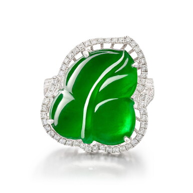 View full screen - View 1 of Lot 375. Jadeite and Diamond Ring | 天然翡翠 配 鑽石 戒指.