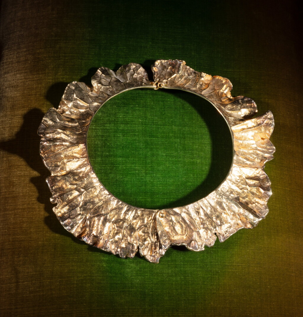 View full screen - View 1 of Lot 31. Collier Collerette.