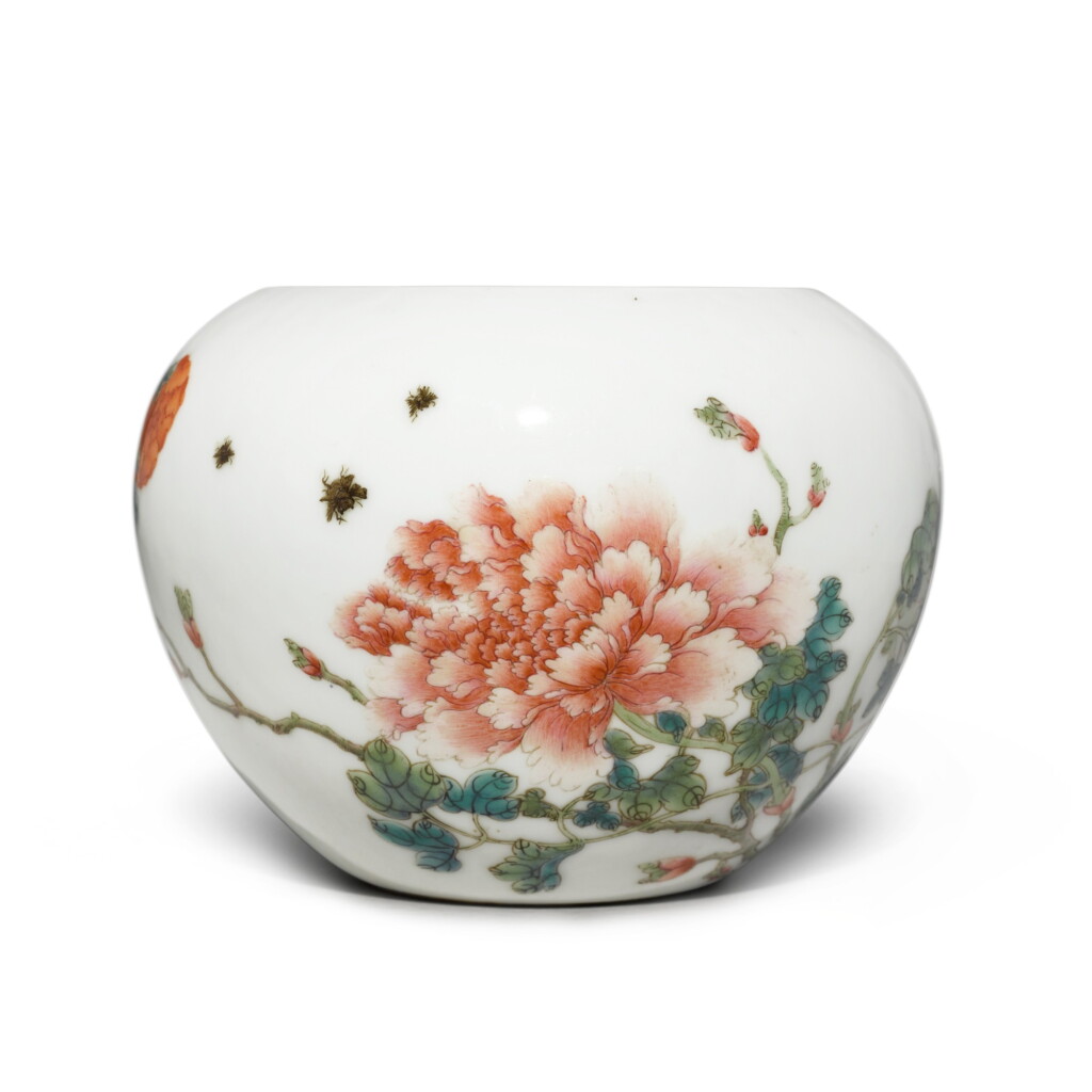 View full screen - View 1 of Lot 204. A famille-rose 'peony' waterpot, Republic period | 民國 粉彩牡丹圖水盂 《洪憲御製》款.